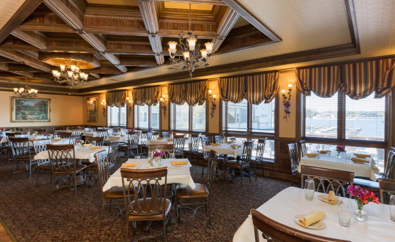The Blue Heron Inn La Porte Екстериор снимка